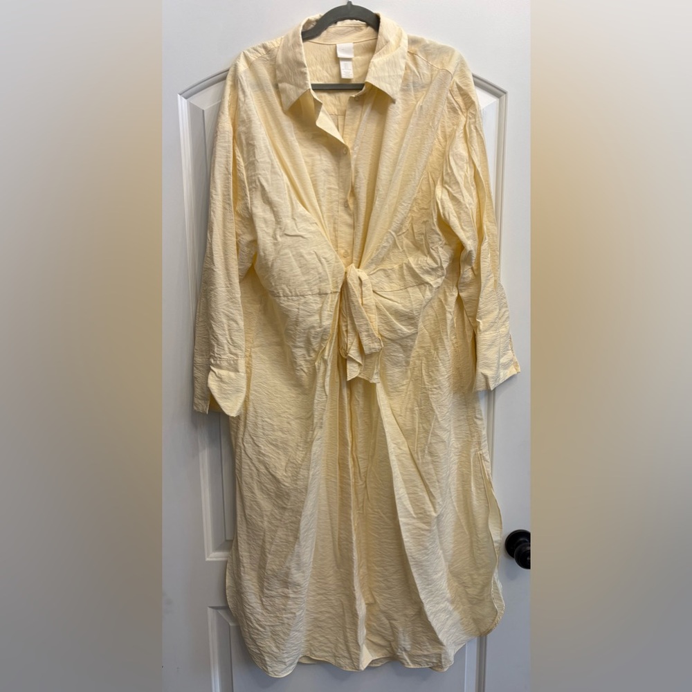 H&M Cream Long-Sleeve Dress
